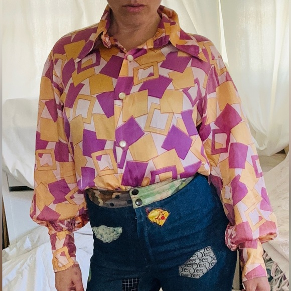 Vintage Silk Disco Shirt w/ balloon sleeves / pointy collar (Unisex) - Picture 2 of 7